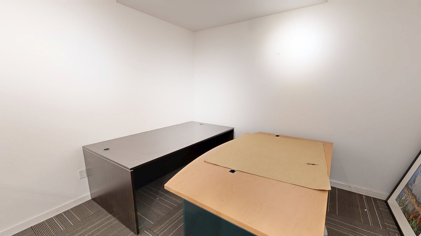 Suite 307 · 405 Place Dickson